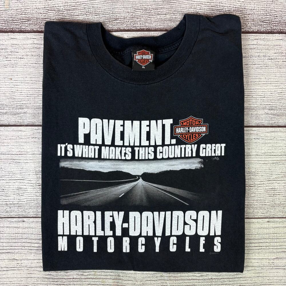 Vintage 2005 Harley Davidson Motorcycles Pavement Make This Country Great Tshirt